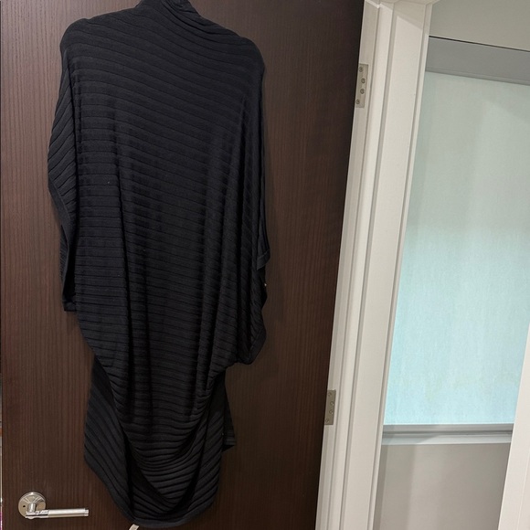 lululemon athletica Black Wrap - Picture 6 of 6